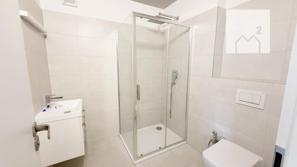 Prenájom novostavby RD | Bytčica | 330 m2 pozemok | parking