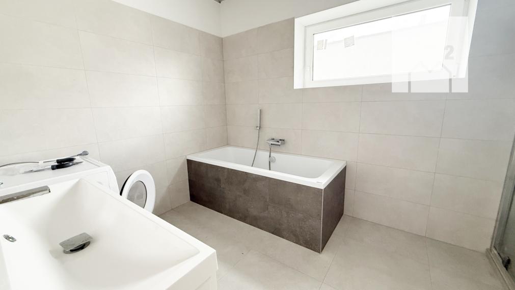 Prenájom novostavby RD | Bytčica | 330 m2 pozemok | parking