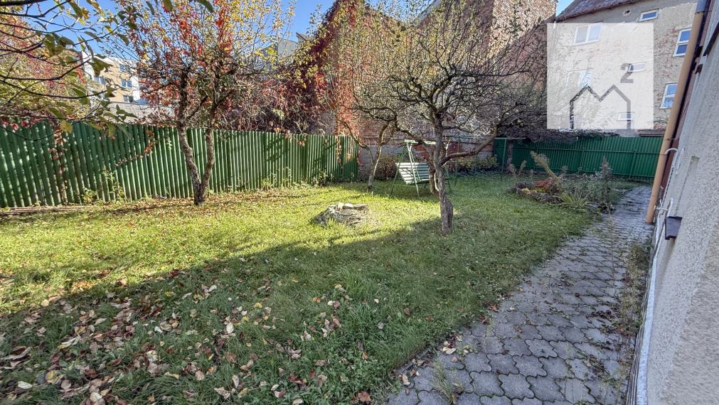 Mestská dvojvila - Staré mesto | 444 m2 | na rekonštrukciu