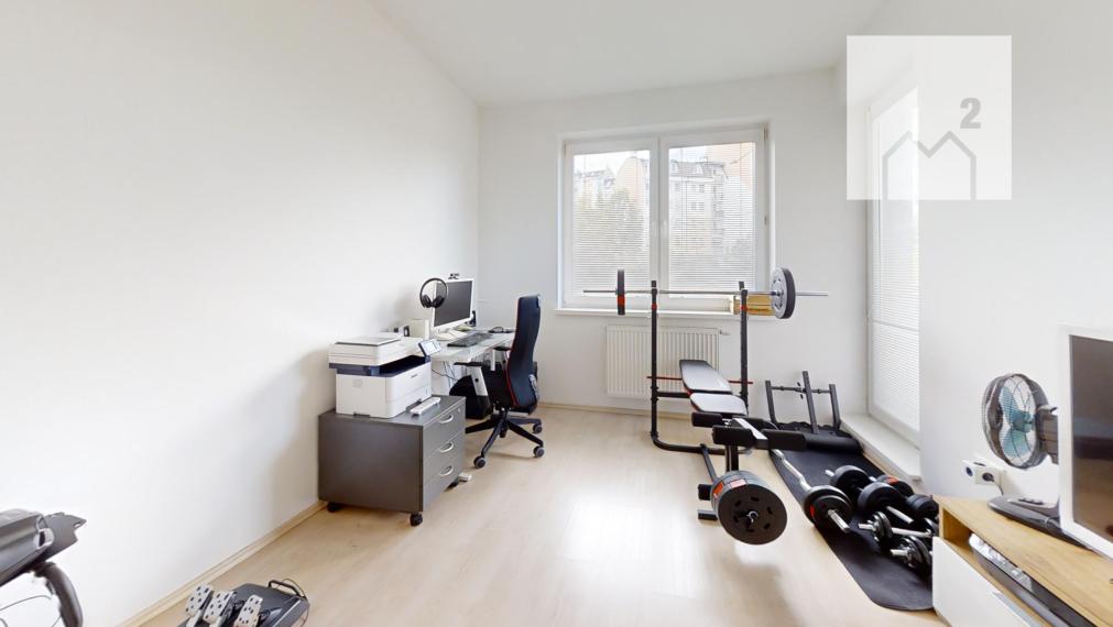 4-izb. byt s veľkou terasou, park. miesto a garáž v cene