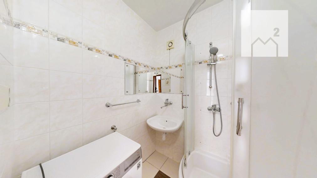 Priestranný 3-izbový byt s balkónom a lodžiou na Predmestskej ulici v Žiline