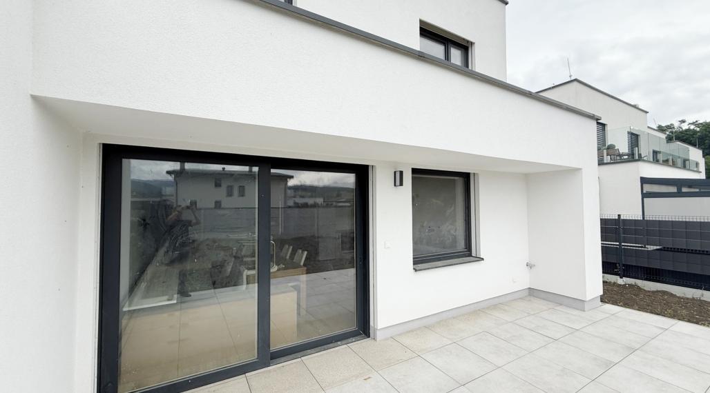 Prenájom novostavby RD | Bytčica | 330 m2 pozemok | parking