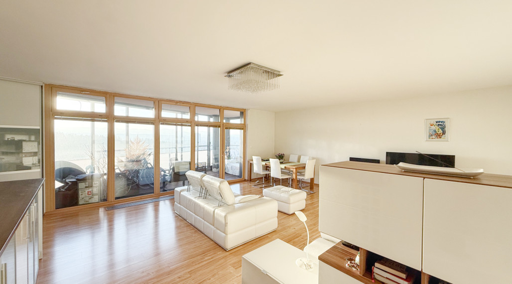 Veľkometrážny 2i s možnosťou zmeny na 3i | 86 m2 | terasa