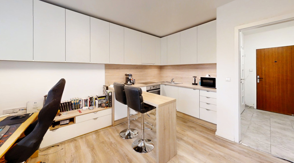 Na predaj kompletne zrekonštruovaná garsónka s lodžiou – Žilina, Bôrik