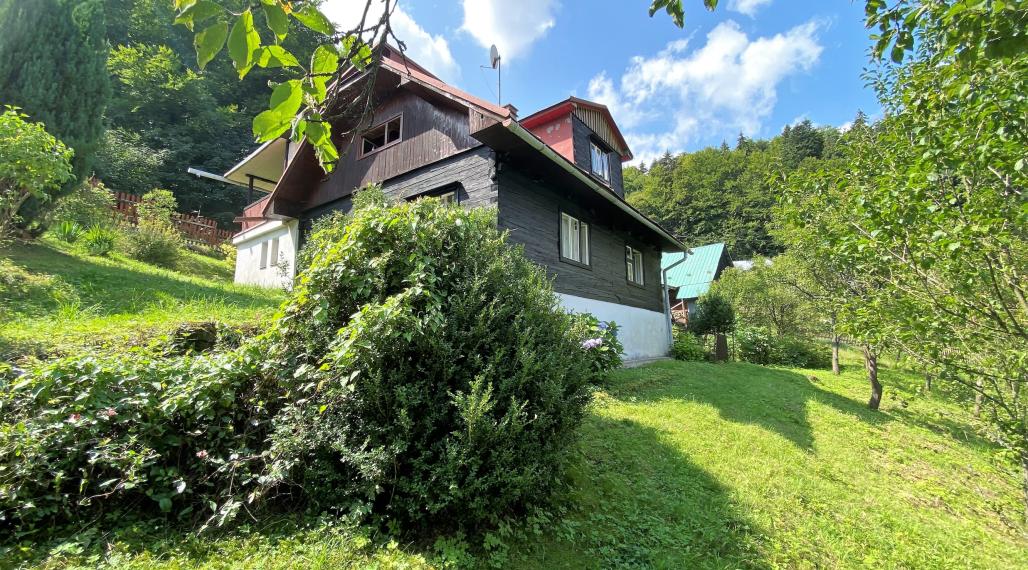 Rekreačná chalupa v horskom prostredí – Veľké Rovné pri Bytči