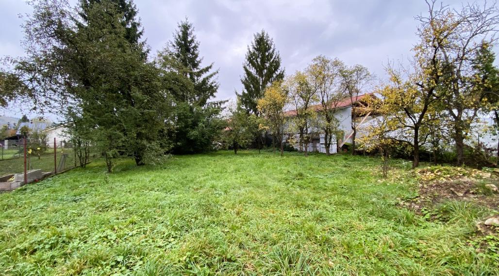 Slnečný stavebný pozemok s kompletnými IS, Kotešová