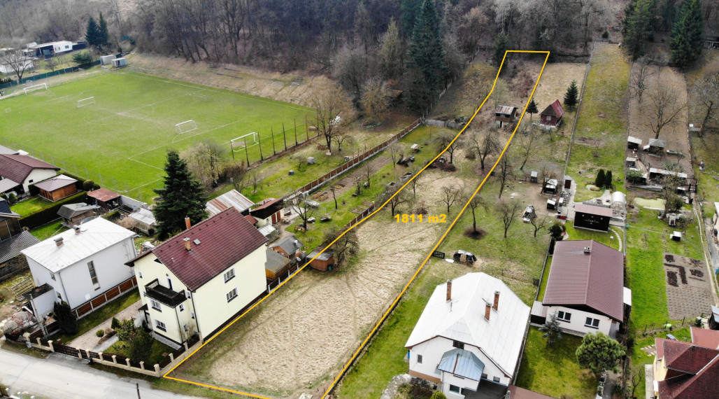 Stavebný pozemok 1811 m² – Považský Chlmec, Žilina