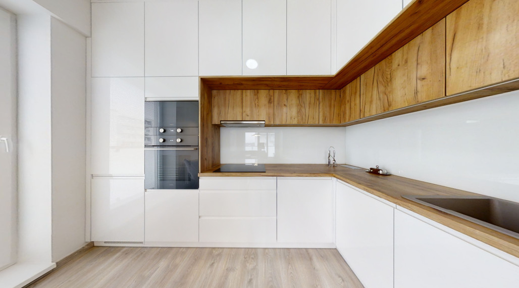 Prenájom 2i | Rudiny 2 | Lenčova | 55 m2 | parkovanie | balkón