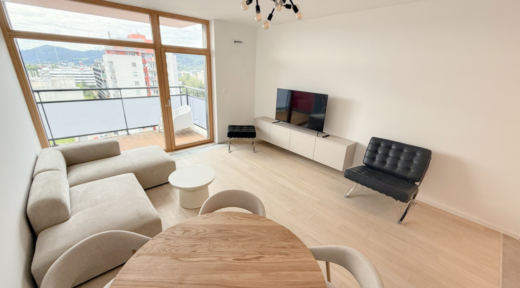NOVINKA: Predaj 2-izb. bytu s balkónom v komplexe Europalace | 65 m2