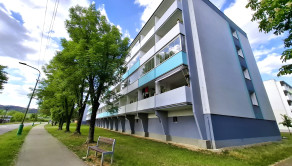 Predaj: 3 izbový byt s 2 lodžiami - ul. Lúčna, Bytča