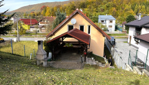 Predaj: 4 izbový rodinný dom Prostredný Vadičov s veľkým pozemkom