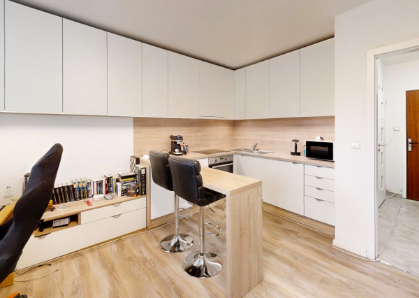 Na predaj kompletne zrekonštruovaná garsónka s lodžiou – Žilina, Bôrik