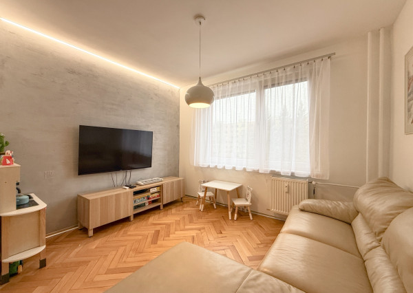 Vkusne zrekonštruovaný 3+kk | 68 m2 | 2x šatník | loggia