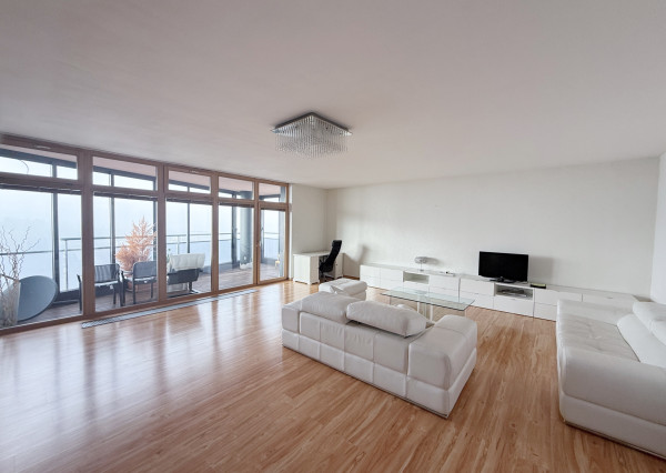 Veľkometrážny 2i s možnosťou zmeny na 3i | 86 m2 | terasa