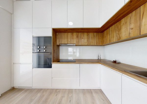 Prenájom 2i | Rudiny 2 | Lenčova | 55 m2 | parkovanie | balkón