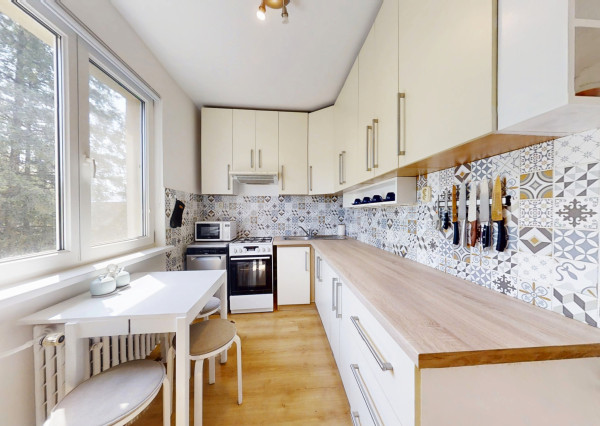 Predaj: 2 izbový byt s balkónom - Žilina - Hliny IV centrum