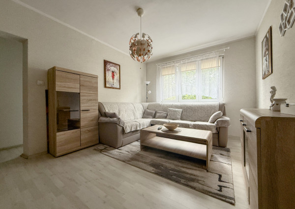 2-izb. byt blízko Bulváru | 52 m2 | komplet. rek. | ul. Fándlyho