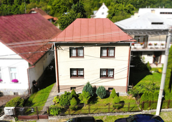 Predaj: Rodinný dom Dlhé Pole - centrum