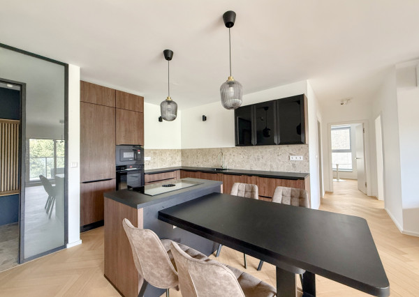 Krásny dizajnový 3-izb. byt | EuroHomeStar | Amfiteáter | 108 m2 | kompletná nová rekonštrukcia