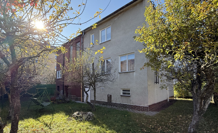 Mestská dvojvila - Staré mesto | 444 m2 | na rekonštrukciu - fotografia 10