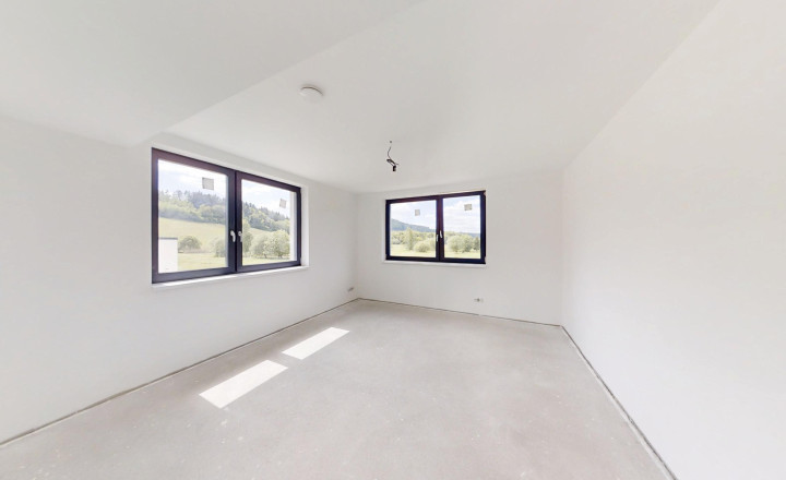 5-izb. rodinný viladom s výmerou 175 m2 | 442 m2 pozemok - fotografia 6