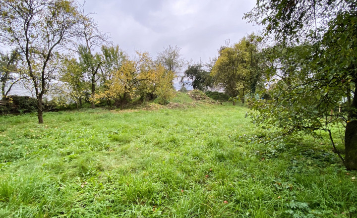 Slnečný stavebný pozemok s kompletnými IS, Kotešová - fotografia 1