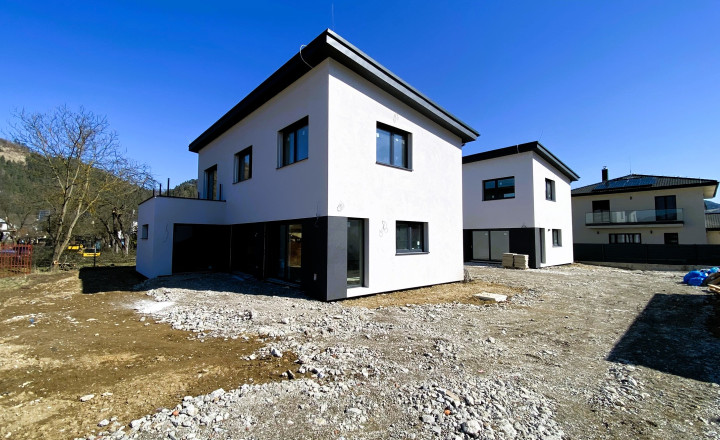 Novostavba 5-izbová vila, 175m2, Považský Chlmec - ZA