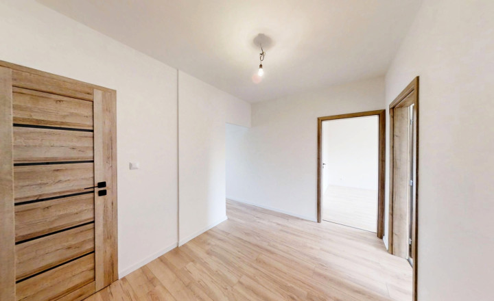 REZERVOVANÝ: Moderný 2-izbový byt po kompletnej rekonštrukcii, Žilina – Vlčince - fotografia 4