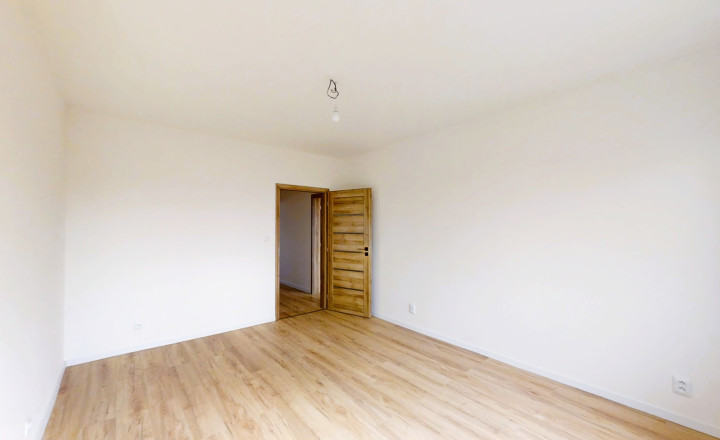 REZERVOVANÝ: Moderný 2-izbový byt po kompletnej rekonštrukcii, Žilina – Vlčince - fotografia 9