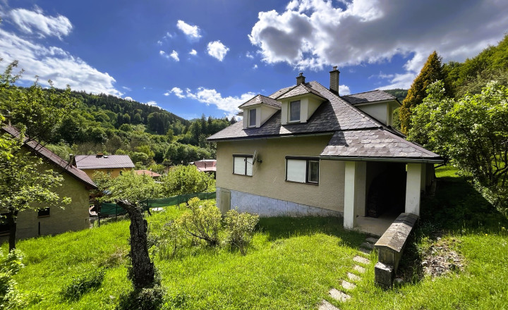 Predaj: Rodinný dom s pozemkom 3.429 m2 - Veľké Rovné - fotografia 1