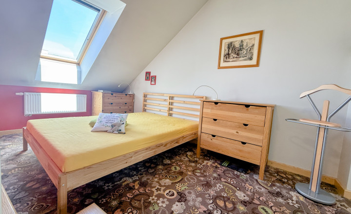 Podkrovný 3i blízko centra | 137 m2 | krásna terasa 9 m2 - fotografia 10