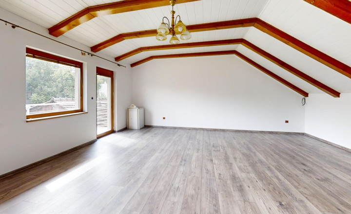 REZERVOVANÝ: Zmodernizovaný RD na bývanie aj podnikanie | 752 m2 | Rosina - fotografia 8