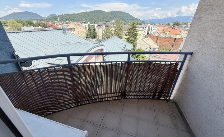 Predaj veľkometrážneho 3i bytu | 111 m2 | Žilina | Jánošíkova | 2x balkón | výťah - fotografia 9