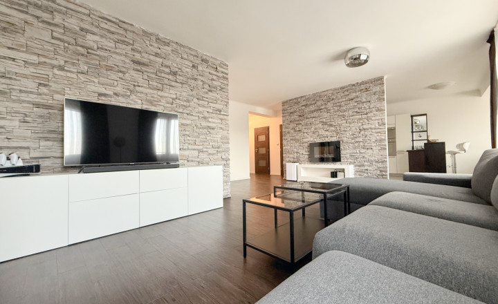 Predaj veľkometrážneho 3i bytu | 111 m2 | Žilina | Jánošíkova | 2x balkón | výťah