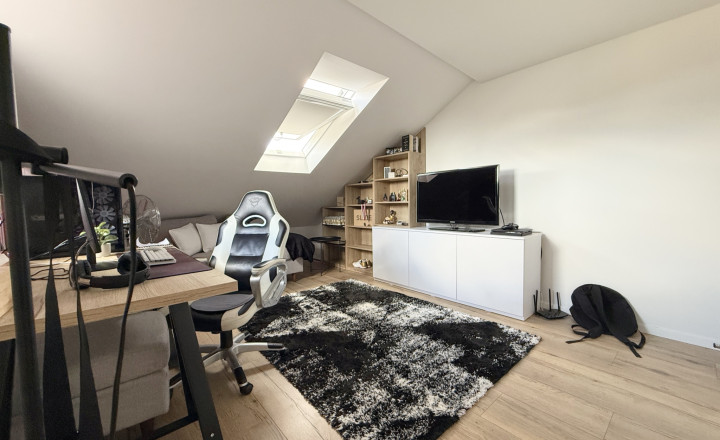 Predaj krásneho rodinného domu | 270 m2 úžitkovej plochy | 400 m2 pozemku - fotografia 17