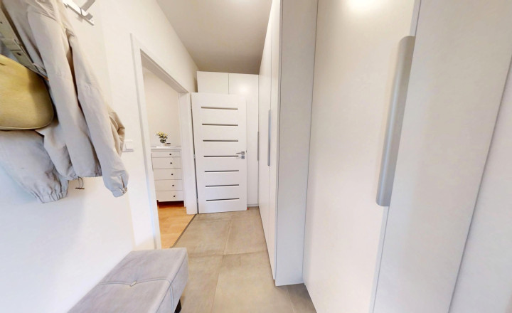 Predaj: Priestranný 3 izbový byt s balkónom | NOVOSTAVBA | GARÁŽ | VLASTNÉ PARKOVACIE MIESTO | NÍZKE MESAČNÉ NÁKLADY  | 10 MIN OD ŽILINY - fotografia 12