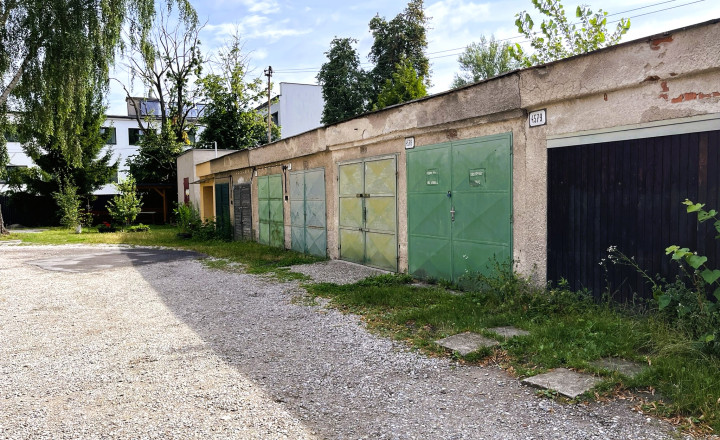 REZERVOVANÉ: Predaj: Garáž - Žilina-Staré mesto (širšie centrum)