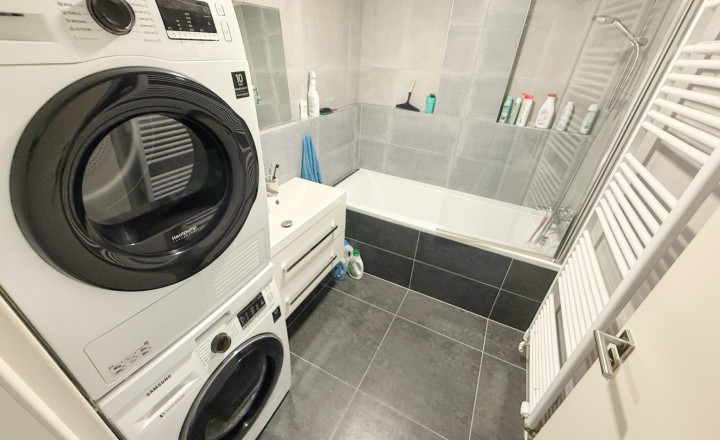 PRENAJATÝ: Prenájom moderného 2-izb. bytu | 42 m2 | Rudiny 2 | Lenčova - fotografia 3