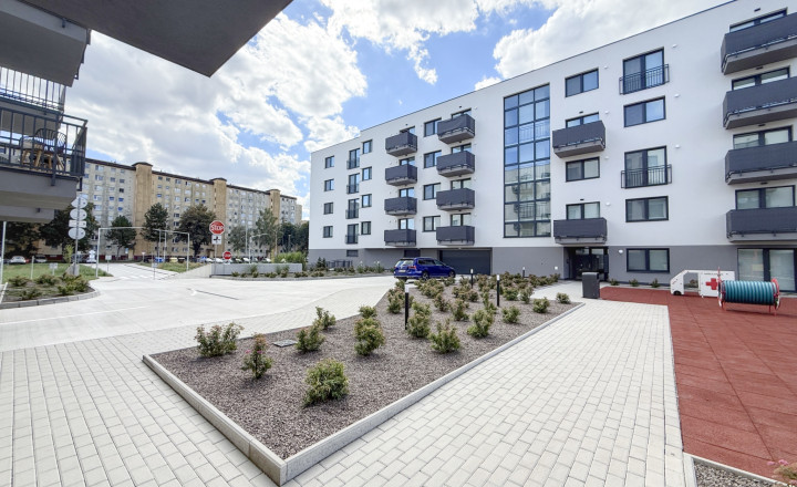 REZERVOVANÝ: Prenájom 2-izb. bytu | 68 m2 | zariadený | výťah | balkón | parkovanie - fotografia 6