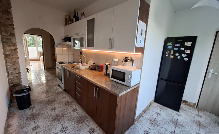 Predaj: 3 izbový byt s 2 lodžiami - ul. Lúčna, Bytča - fotografia 1