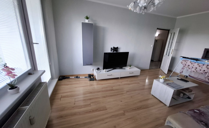 Predaj: 3 izbový byt s 2 lodžiami - ul. Lúčna, Bytča - fotografia 2