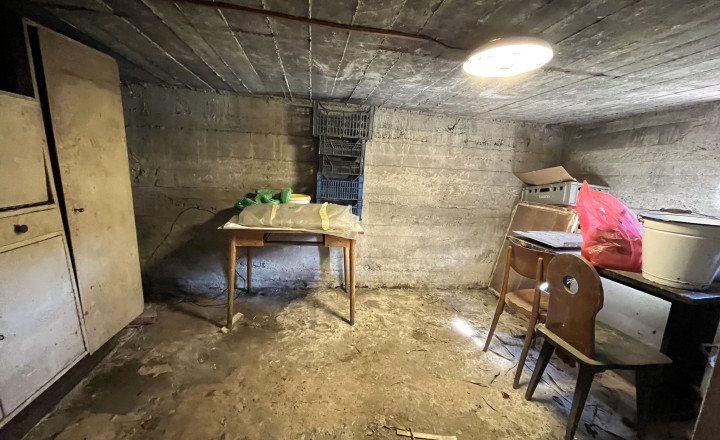 Predaj: Rodinný dom Dlhé Pole - centrum - fotografia 17