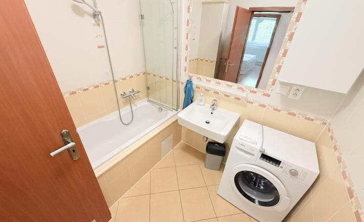 Prenájom 3-izb. bytu | 81 m2 | Bajzova | zariadený | s parkovaním - fotografia 4
