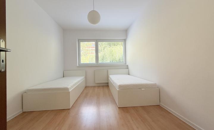Prenájom 3-izb. bytu | 81 m2 | Bajzova | zariadený | s parkovaním - fotografia 3