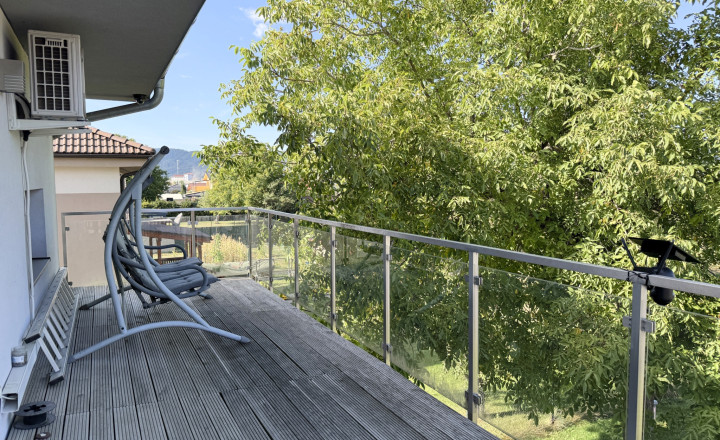 Predaj veľkého 6-izb. RD aj na firmu | 800 m2 | Mojš - fotografia 7