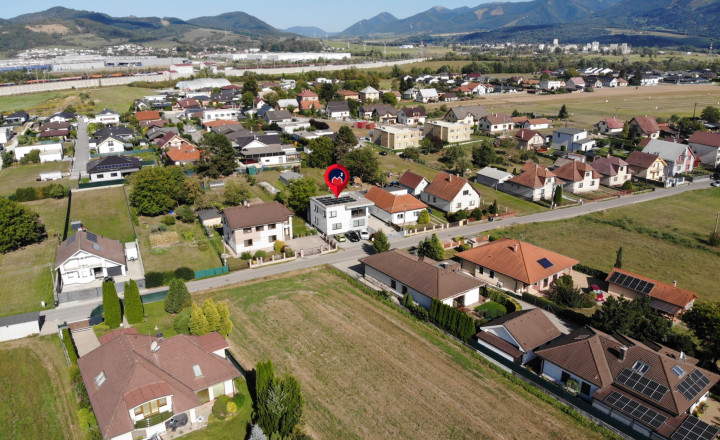 Predaj veľkého 6-izb. RD aj na firmu | 800 m2 | Mojš - fotografia 3