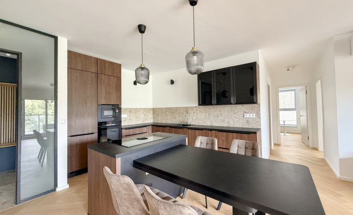 Krásny dizajnový 3-izb. byt | EuroHomeStar | Amfiteáter | 108 m2 | kompletná nová rekonštrukcia