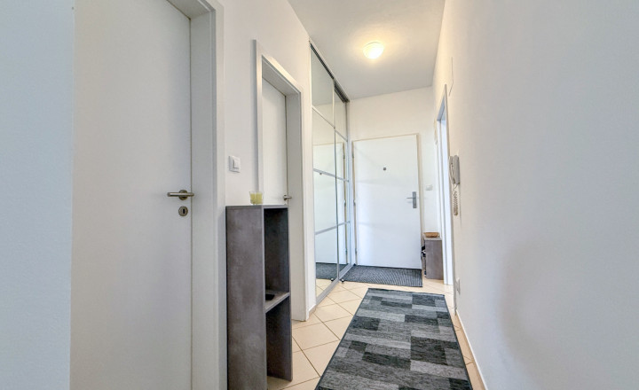 Predaj moderného 3i | The Cube | 79 m2 | kompletná rekonštrukcia - fotografia 8