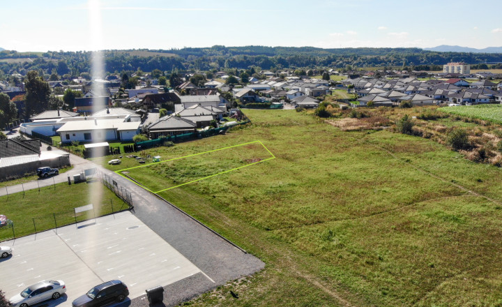 Predaj | stavebný pozemok | Mojš | 668 m2 | IS pri pozemku