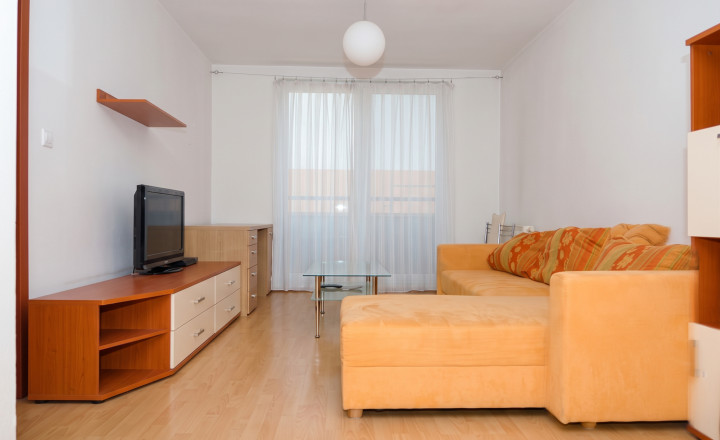 Prenájom 2i bytu | 54 m2 | M.R.Štefánika | po rekonštrukcii